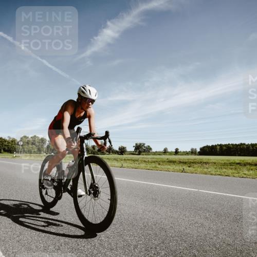 07.09.2025 - 19. Norderstedt Triathlon Michael Burmester http://msf.ph/oto/8851535 07.09.2025 11:23:40 Radfahren 1191 meine-sportfotos.de