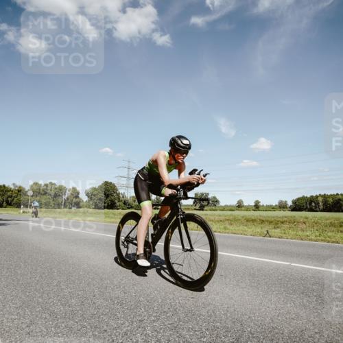 07.09.2025 - 19. Norderstedt Triathlon Michael Burmester http://msf.ph/oto/8851536 07.09.2025 14:26:51 Radfahren 476, 972 meine-sportfotos.de