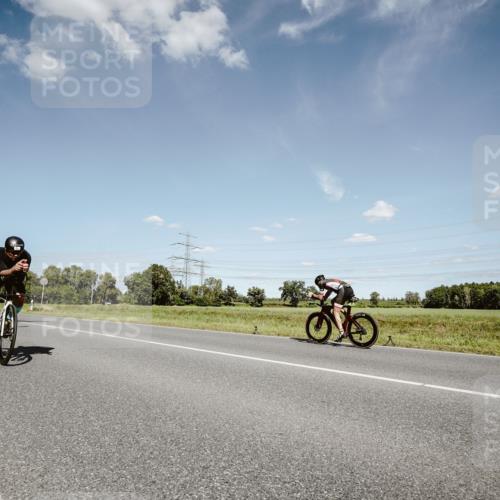 07.09.2025 - 19. Norderstedt Triathlon Michael Burmester http://msf.ph/oto/8851540 07.09.2025 14:26:54 Radfahren 972 meine-sportfotos.de