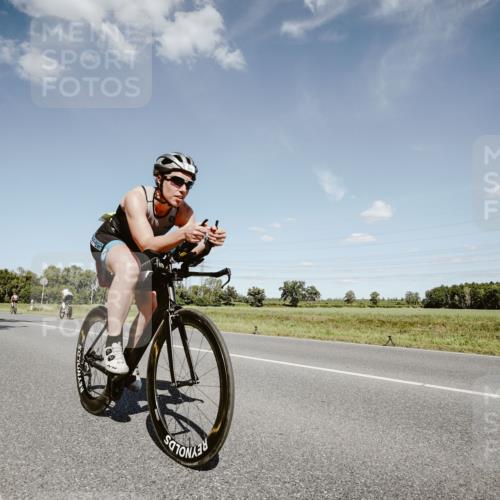 07.09.2025 - 19. Norderstedt Triathlon Michael Burmester http://msf.ph/oto/8851558 07.09.2025 14:26:59 Radfahren 450 meine-sportfotos.de