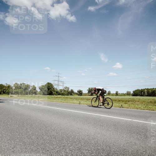 07.09.2025 - 19. Norderstedt Triathlon Michael Burmester http://msf.ph/oto/8851561 07.09.2025 14:27:01 Radfahren 450, 969 meine-sportfotos.de