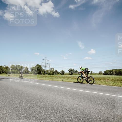 07.09.2025 - 19. Norderstedt Triathlon Michael Burmester http://msf.ph/oto/8851565 07.09.2025 14:27:02 Radfahren 969 meine-sportfotos.de