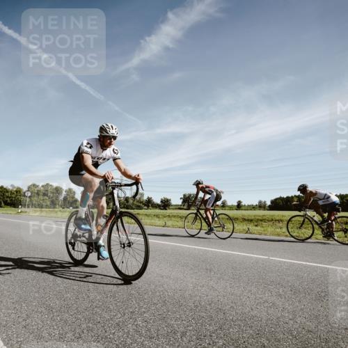 07.09.2025 - 19. Norderstedt Triathlon Michael Burmester http://msf.ph/oto/8851608 07.09.2025 11:24:45 Radfahren 1206, 1323 meine-sportfotos.de