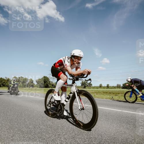 07.09.2025 - 19. Norderstedt Triathlon Michael Burmester http://msf.ph/oto/8851613 07.09.2025 14:27:30 Radfahren 422 meine-sportfotos.de