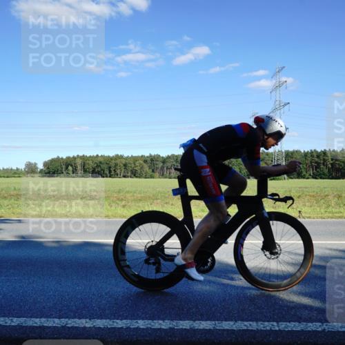 07.09.2025 - 19. Norderstedt Triathlon Michael Burmester http://msf.ph/oto/8851652 07.09.2025 15:44:43 Radfahren 1417 meine-sportfotos.de