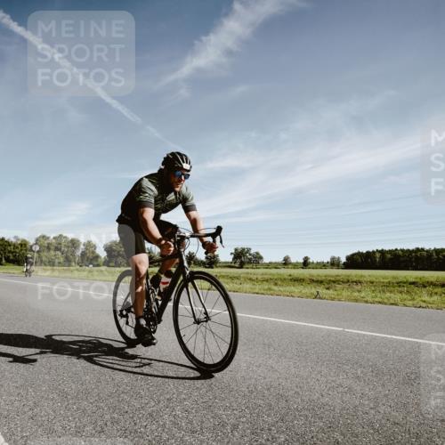 07.09.2025 - 19. Norderstedt Triathlon Michael Burmester http://msf.ph/oto/8851653 07.09.2025 11:25:22 Radfahren 1308, 1395 meine-sportfotos.de