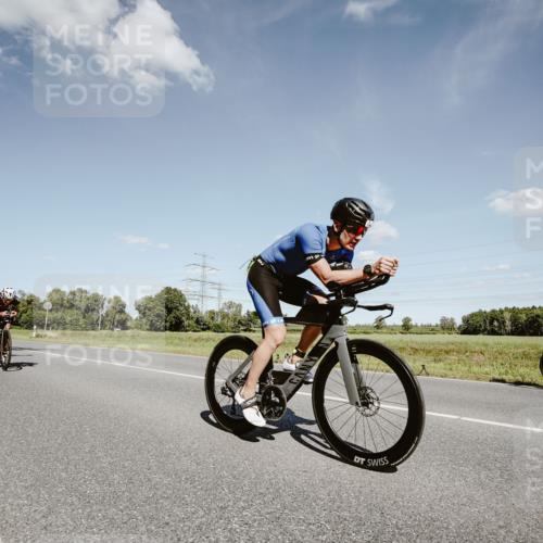 07.09.2025 - 19. Norderstedt Triathlon Michael Burmester http://msf.ph/oto/8851679 07.09.2025 14:28:07 Radfahren 474, 981, 1006, 1008, 1015 meine-sportfotos.de
