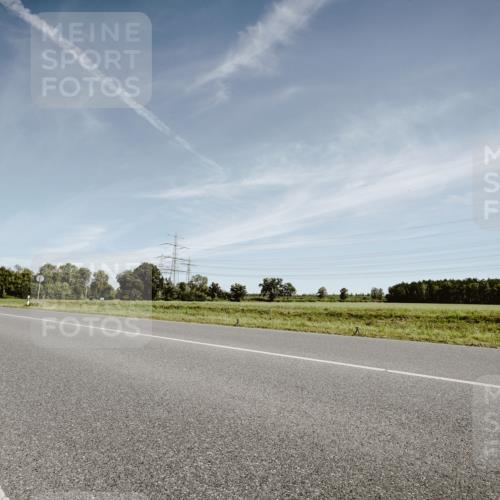 07.09.2025 - 19. Norderstedt Triathlon Michael Burmester http://msf.ph/oto/8851689 07.09.2025 11:26:02 Radfahren  meine-sportfotos.de