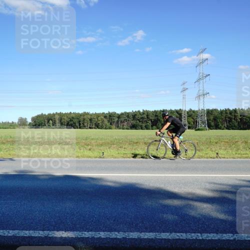 07.09.2025 - 19. Norderstedt Triathlon Michael Burmester http://msf.ph/oto/8851704 07.09.2025 15:45:15 Radfahren 548, 939, 1071, 1546 meine-sportfotos.de