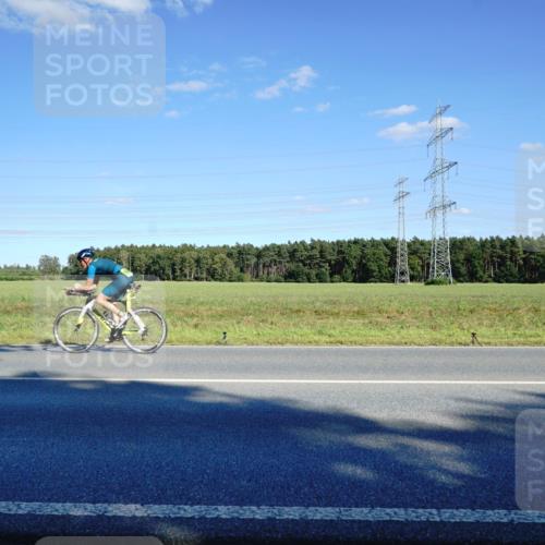 07.09.2025 - 19. Norderstedt Triathlon Michael Burmester http://msf.ph/oto/8851709 07.09.2025 15:45:16 Radfahren 548, 939, 1071, 1546 meine-sportfotos.de