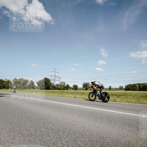 07.09.2025 - 19. Norderstedt Triathlon Michael Burmester http://msf.ph/oto/8851715 07.09.2025 14:28:22 Radfahren 1009 meine-sportfotos.de