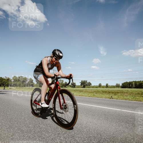 07.09.2025 - 19. Norderstedt Triathlon Michael Burmester http://msf.ph/oto/8851743 07.09.2025 14:28:42 Radfahren 420, 449, 963, 1462 meine-sportfotos.de