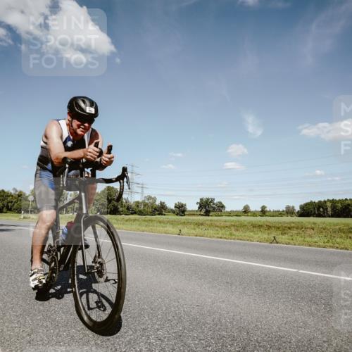 07.09.2025 - 19. Norderstedt Triathlon Michael Burmester http://msf.ph/oto/8851746 07.09.2025 14:28:43 Radfahren 449, 963, 1462 meine-sportfotos.de