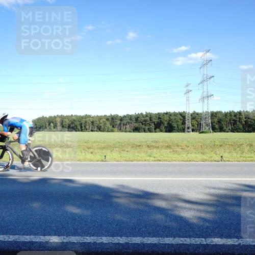 07.09.2025 - 19. Norderstedt Triathlon Michael Burmester http://msf.ph/oto/8851795 07.09.2025 15:45:56 Radfahren 1449 meine-sportfotos.de