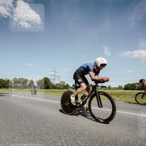 07.09.2025 - 19. Norderstedt Triathlon Michael Burmester http://msf.ph/oto/8851801 07.09.2025 14:29:10 Radfahren 373, 391, 463, 1467 meine-sportfotos.de