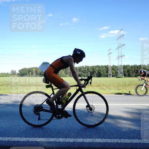 07.09.2025 - 19. Norderstedt Triathlon Michael Burmester http://msf.ph/oto/8851811 07.09.2025 15:46:08 Radfahren 421, 459, 1429 meine-sportfotos.de