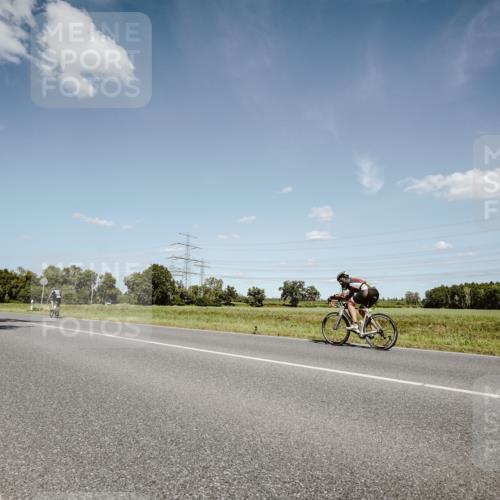 07.09.2025 - 19. Norderstedt Triathlon Michael Burmester http://msf.ph/oto/8851819 07.09.2025 14:29:20 Radfahren 1493 meine-sportfotos.de