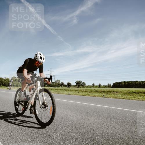 07.09.2025 - 19. Norderstedt Triathlon Michael Burmester http://msf.ph/oto/8851843 07.09.2025 11:27:28 Radfahren 300, 1313 meine-sportfotos.de