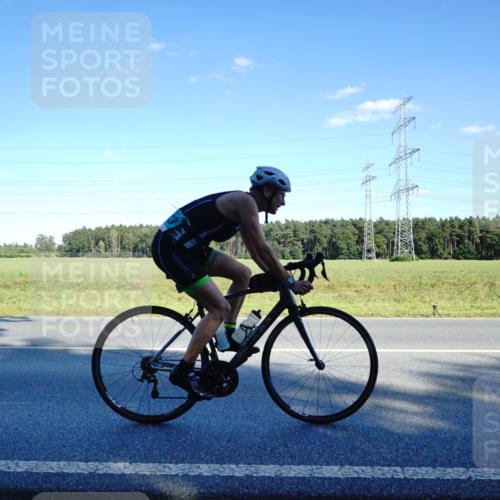 07.09.2025 - 19. Norderstedt Triathlon Michael Burmester http://msf.ph/oto/8851847 07.09.2025 15:46:26 Radfahren 875, 912, 1407, 1533 meine-sportfotos.de