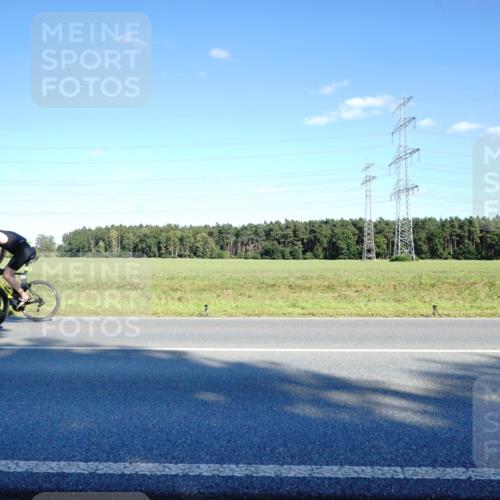 07.09.2025 - 19. Norderstedt Triathlon Michael Burmester http://msf.ph/oto/8851889 07.09.2025 15:47:04 Radfahren 386 meine-sportfotos.de