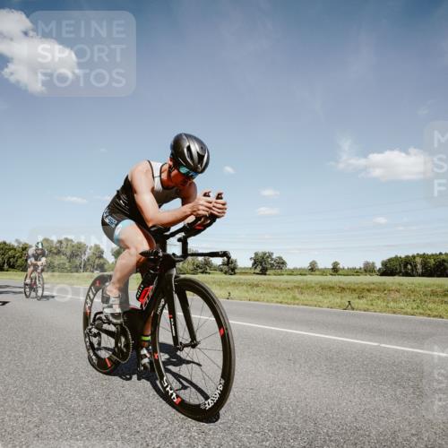 07.09.2025 - 19. Norderstedt Triathlon Michael Burmester http://msf.ph/oto/8851914 07.09.2025 14:30:21 Radfahren 411, 961, 990, 992, 1041 meine-sportfotos.de