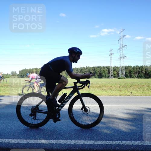 07.09.2025 - 19. Norderstedt Triathlon Michael Burmester http://msf.ph/oto/8851917 07.09.2025 15:47:22 Radfahren 1472, 1514 meine-sportfotos.de