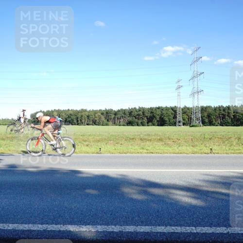 07.09.2025 - 19. Norderstedt Triathlon Michael Burmester http://msf.ph/oto/8851919 07.09.2025 15:47:25 Radfahren 1472 meine-sportfotos.de
