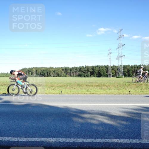 07.09.2025 - 19. Norderstedt Triathlon Michael Burmester http://msf.ph/oto/8851943 07.09.2025 15:47:38 Radfahren 412, 1415 meine-sportfotos.de