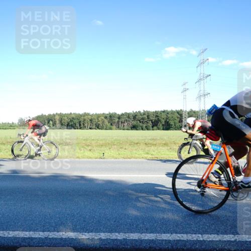 07.09.2025 - 19. Norderstedt Triathlon Michael Burmester http://msf.ph/oto/8851952 07.09.2025 15:47:41 Radfahren 412, 927, 1415, 1419, 1544 meine-sportfotos.de