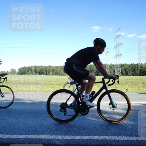 07.09.2025 - 19. Norderstedt Triathlon Michael Burmester http://msf.ph/oto/8852012 07.09.2025 15:48:10 Radfahren 381, 406, 425, 1051, 1065, 1073, 1531, 1563 meine-sportfotos.de
