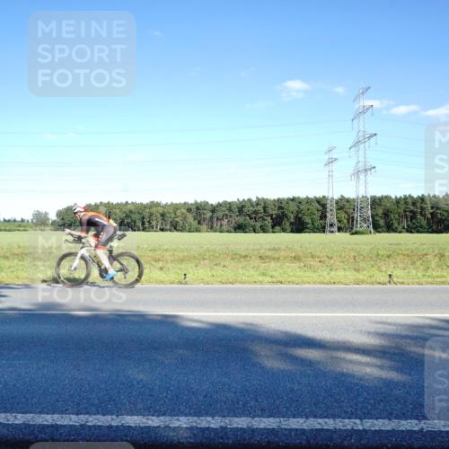 07.09.2025 - 19. Norderstedt Triathlon Michael Burmester http://msf.ph/oto/8852017 07.09.2025 15:48:12 Radfahren 381, 425, 1051, 1065, 1073, 1563 meine-sportfotos.de