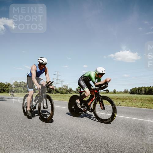 07.09.2025 - 19. Norderstedt Triathlon Michael Burmester http://msf.ph/oto/8852032 07.09.2025 14:31:16 Radfahren 960, 1010, 1016, 1496 meine-sportfotos.de