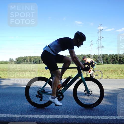 07.09.2025 - 19. Norderstedt Triathlon Michael Burmester http://msf.ph/oto/8852056 07.09.2025 15:48:43 Radfahren 1412 meine-sportfotos.de
