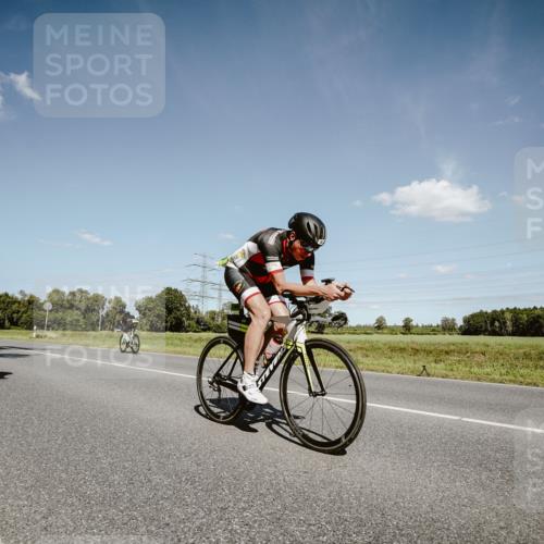 07.09.2025 - 19. Norderstedt Triathlon Michael Burmester http://msf.ph/oto/8852067 07.09.2025 14:31:36 Radfahren 967, 986, 995 meine-sportfotos.de
