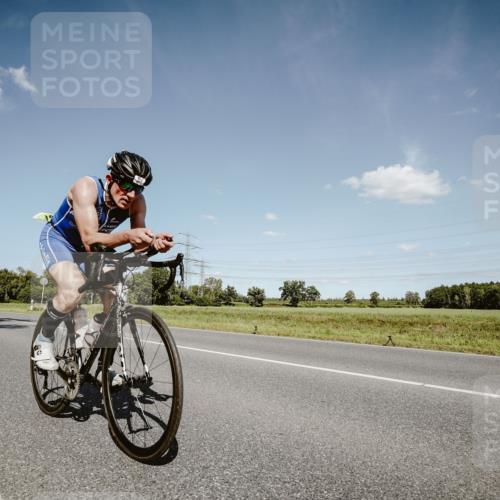 07.09.2025 - 19. Norderstedt Triathlon Michael Burmester http://msf.ph/oto/8852071 07.09.2025 14:31:36 Radfahren 967, 986, 995 meine-sportfotos.de