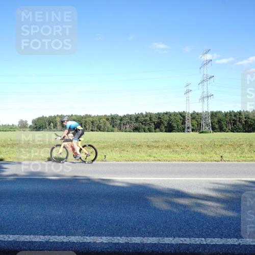 07.09.2025 - 19. Norderstedt Triathlon Michael Burmester http://msf.ph/oto/8852073 07.09.2025 15:48:51 Radfahren 384, 387, 516, 522, 1405 meine-sportfotos.de