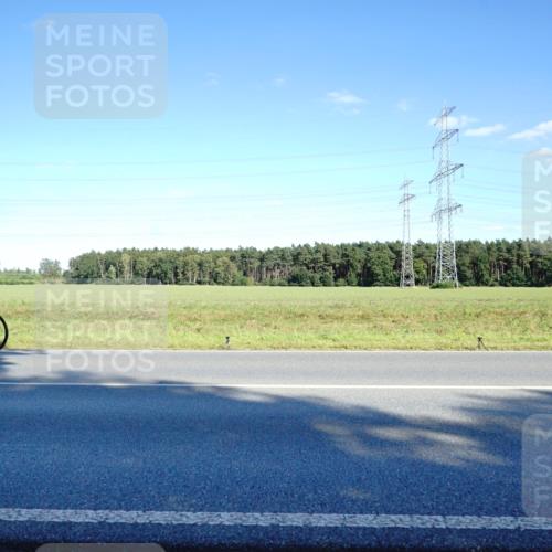 07.09.2025 - 19. Norderstedt Triathlon Michael Burmester http://msf.ph/oto/8852087 07.09.2025 15:48:56 Radfahren 387, 405, 1593 meine-sportfotos.de