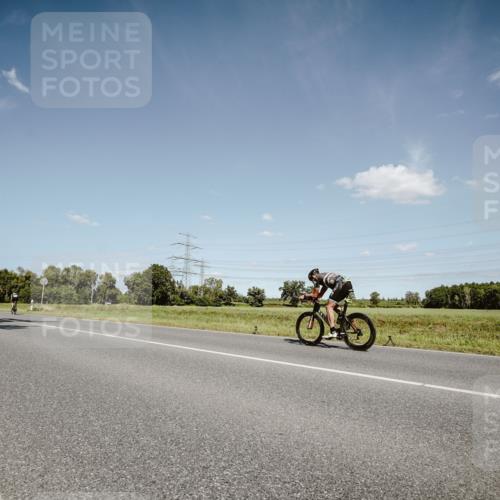 07.09.2025 - 19. Norderstedt Triathlon Michael Burmester http://msf.ph/oto/8852092 07.09.2025 14:31:47 Radfahren  meine-sportfotos.de