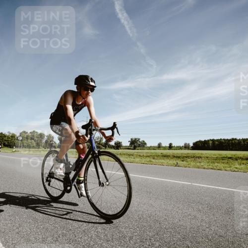 07.09.2025 - 19. Norderstedt Triathlon Michael Burmester http://msf.ph/oto/8852100 07.09.2025 11:30:48 Radfahren 152, 1172 meine-sportfotos.de