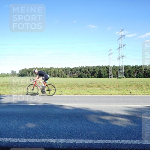 07.09.2025 - 19. Norderstedt Triathlon Michael Burmester http://msf.ph/oto/8852103 07.09.2025 15:49:05 Radfahren 402, 504, 1070, 1476 meine-sportfotos.de