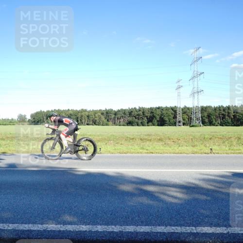 07.09.2025 - 19. Norderstedt Triathlon Michael Burmester http://msf.ph/oto/8852115 07.09.2025 15:49:29 Radfahren 372, 1054 meine-sportfotos.de