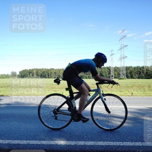 07.09.2025 - 19. Norderstedt Triathlon Michael Burmester http://msf.ph/oto/8852124 07.09.2025 15:49:37 Radfahren 1105, 1515 meine-sportfotos.de