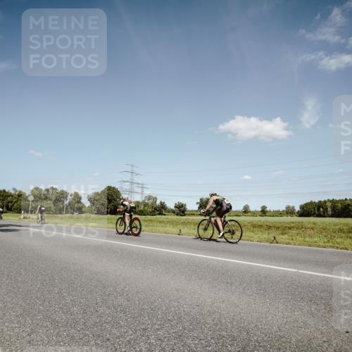 07.09.2025 - 19. Norderstedt Triathlon Michael Burmester http://msf.ph/oto/8852172 07.09.2025 14:32:50 Radfahren 1025, 1503 meine-sportfotos.de