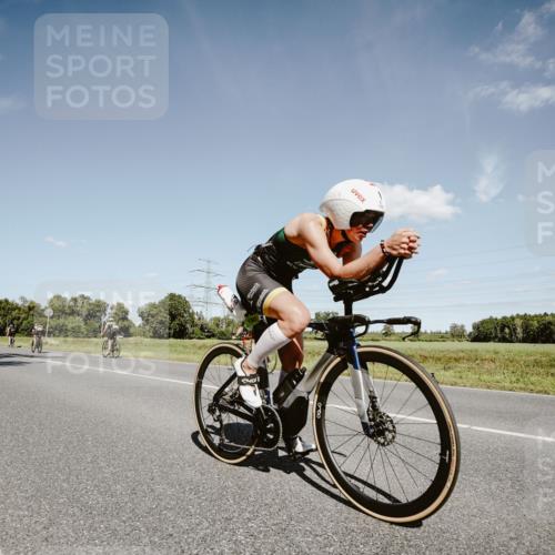 07.09.2025 - 19. Norderstedt Triathlon Michael Burmester http://msf.ph/oto/8852178 07.09.2025 14:32:51 Radfahren 1025, 1503 meine-sportfotos.de