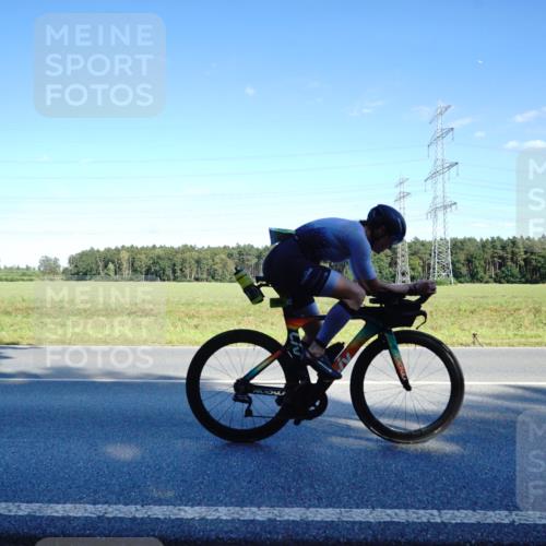 07.09.2025 - 19. Norderstedt Triathlon Michael Burmester http://msf.ph/oto/8852179 07.09.2025 15:50:08 Radfahren 403, 1068, 1424 meine-sportfotos.de