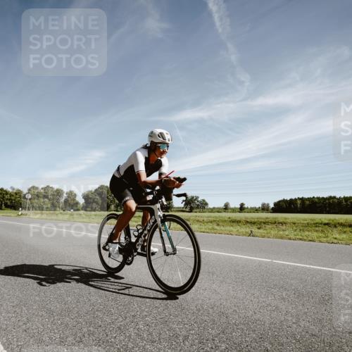 07.09.2025 - 19. Norderstedt Triathlon Michael Burmester http://msf.ph/oto/8852226 07.09.2025 11:32:18 Radfahren 186 meine-sportfotos.de