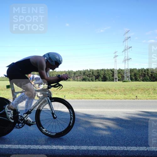 07.09.2025 - 19. Norderstedt Triathlon Michael Burmester http://msf.ph/oto/8852229 07.09.2025 15:50:31 Radfahren 897, 947, 1044, 1552, 1590, 1629 meine-sportfotos.de