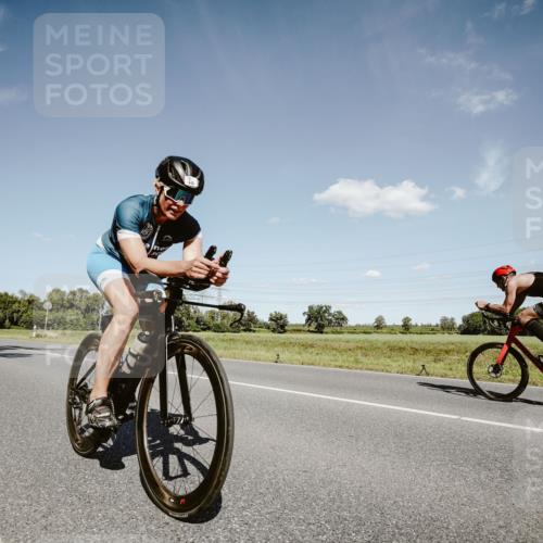 07.09.2025 - 19. Norderstedt Triathlon Michael Burmester http://msf.ph/oto/8852235 07.09.2025 14:33:20 Radfahren 442, 1004, 1502 meine-sportfotos.de