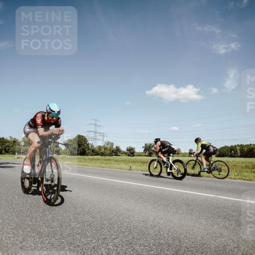 07.09.2025 - 19. Norderstedt Triathlon Michael Burmester http://msf.ph/oto/8852245 07.09.2025 14:33:25 Radfahren 438, 480, 872 meine-sportfotos.de