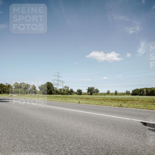 07.09.2025 - 19. Norderstedt Triathlon Michael Burmester http://msf.ph/oto/8852273 07.09.2025 14:33:37 Radfahren 440, 446, 975, 1028, 1498 meine-sportfotos.de